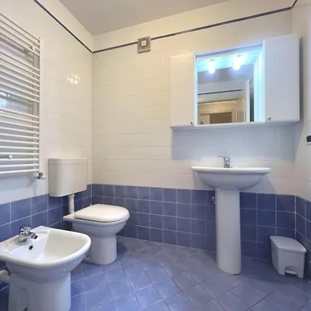 Functional With A Spacious Fenced Garden